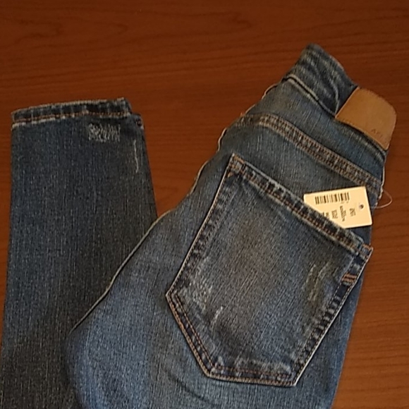Aero jeans high rise curvy jegging. - Picture 2 of 13